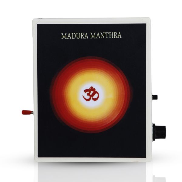 Giri Mantra Box