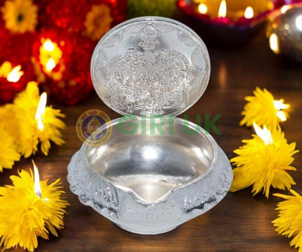 Brass Kubera Lakshmi Lamp – Silver finish